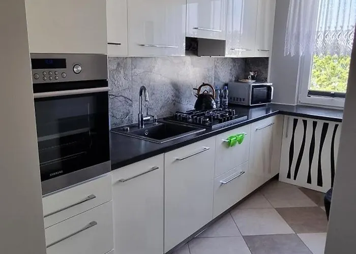 Sloneczy Z Widokiem شقة *